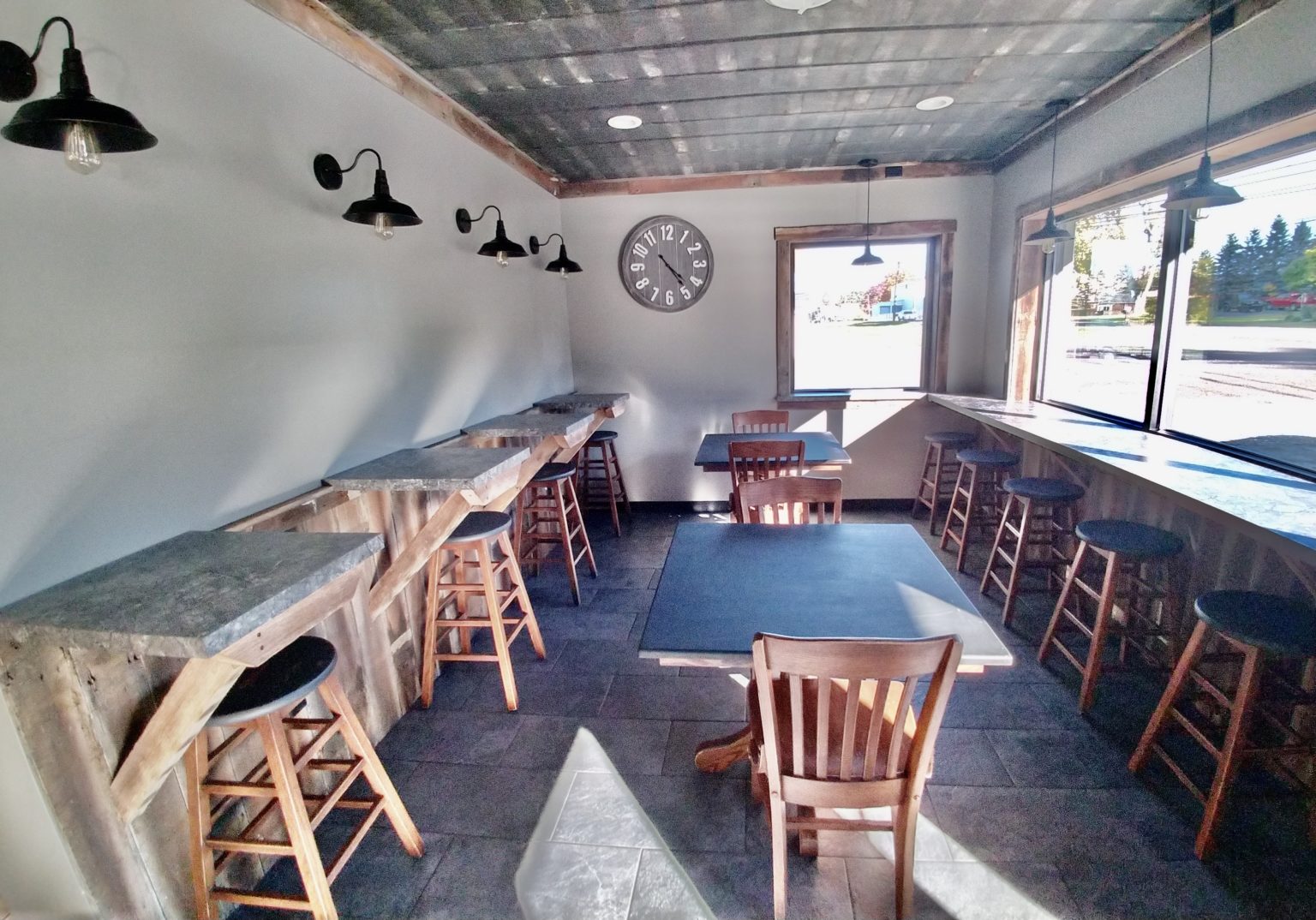 Homemade Pizzas in Salem, OH Horst Sandwich Co.